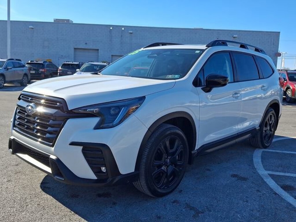 Used 2025 Subaru Ascent Onyx Edition