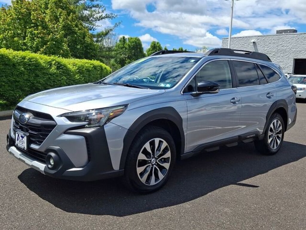 Used 2024 Subaru Outback Limited XT SUV