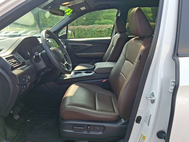 2024 Honda Passport EX-L - Photo 13
