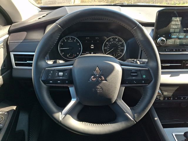 2024 Mitsubishi Outlander SE - Photo 19