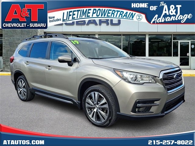 2019 Subaru Ascent Limited's photo