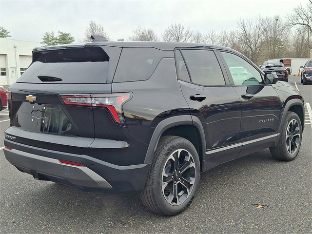 2026 Chevrolet Equinox LT photo 4