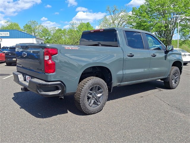 2025 Chevrolet Silverado 1500 Custom Trail Boss photo 4