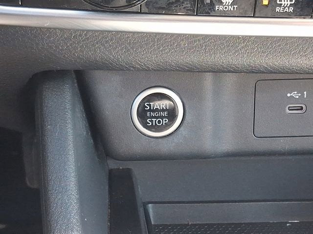 2022 Nissan Rogue SV - Photo 23