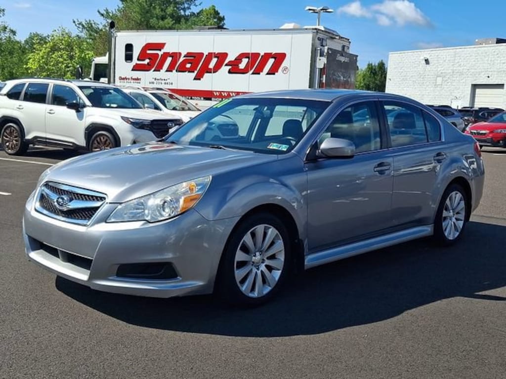 Used 2011 Subaru Legacy 2.5i Limited Sedan