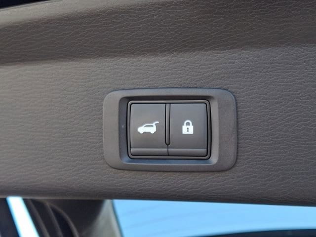 2024 Mitsubishi Outlander SE - Photo 29