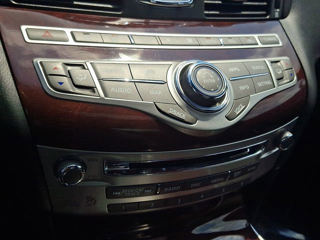 2018 INFINITI Q70 LUXE - Photo 16