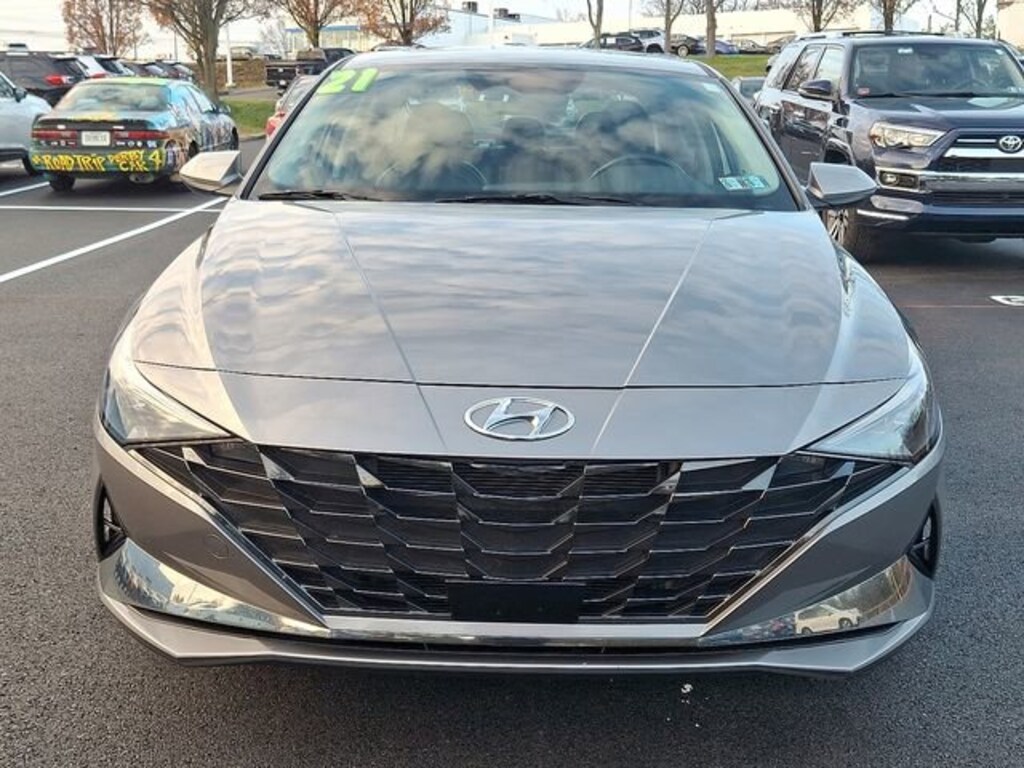 Used 2021 Hyundai Elantra Hybrid Limited Sedan