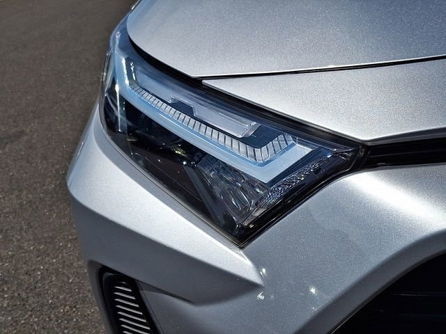2024 Toyota RAV4 XLE - Photo 9
