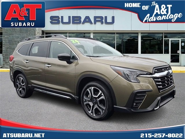 2024 Subaru Ascent Touring's photo