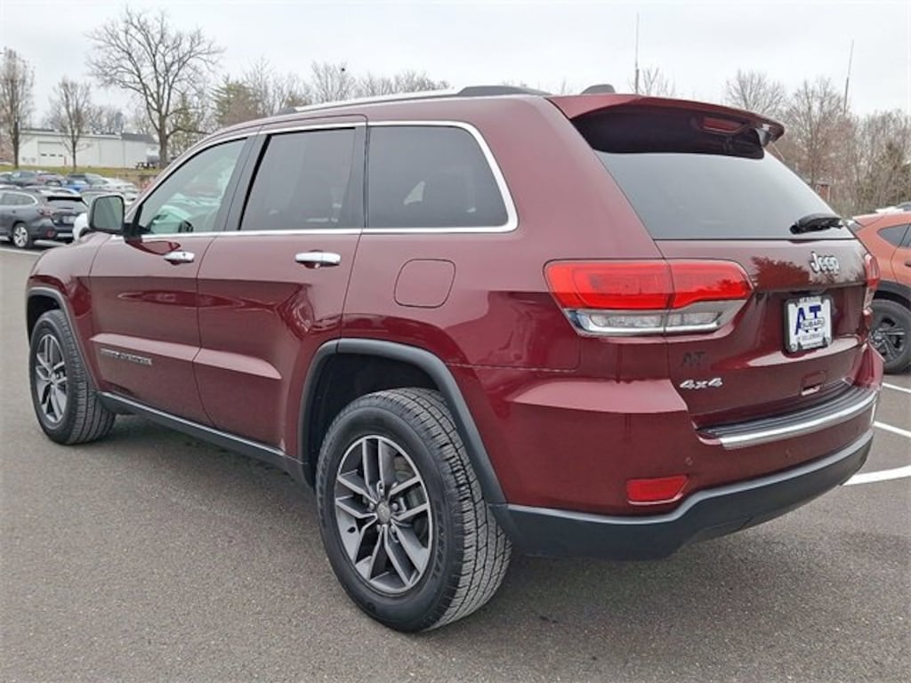 Used 2017 Jeep Grand Cherokee Limited 4x4 SUV