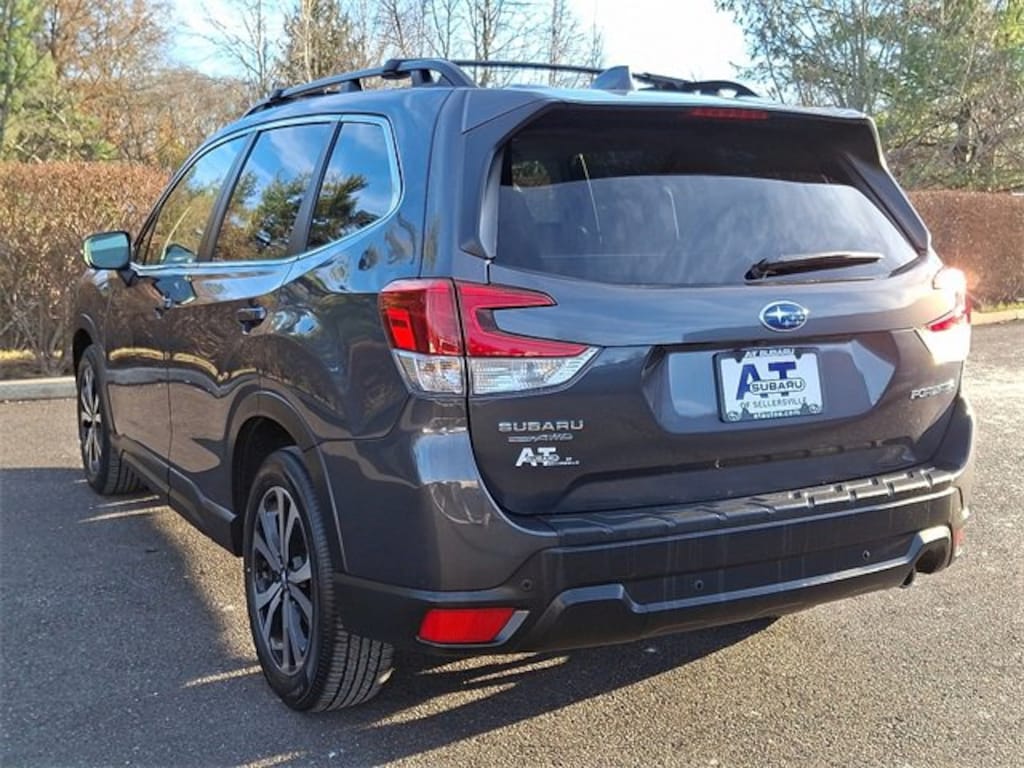 Used 2022 Subaru Forester Limited SUV