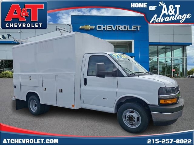 2026 Chevrolet Express 3500 139" WB's photo
