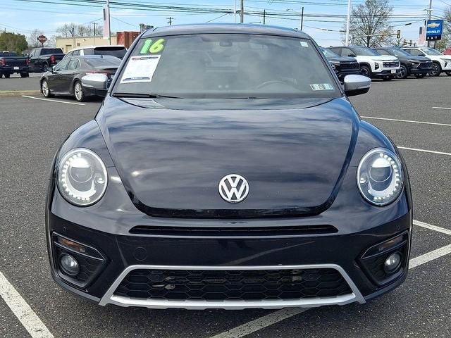 Used 2016 Volkswagen Beetle Dune with VIN 3VWS17AT7GM631114 for sale in Sellersville, PA