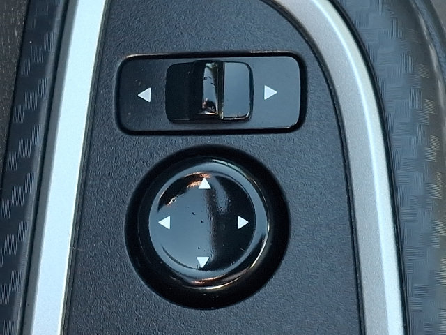2024 Nissan Versa Sedan SR - Photo 25