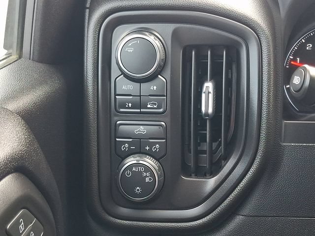 2024 Chevrolet Silverado 1500 Custom - Photo 21