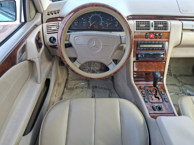 1999 Mercedes-Benz E-Class Base - Photo 11