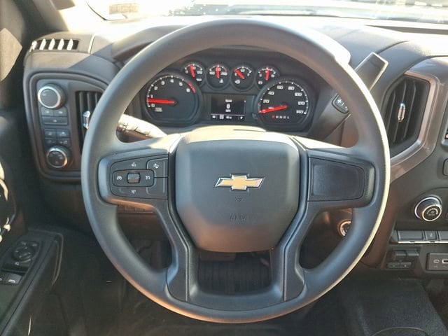 2025 Chevrolet Silverado 3500 HD Work Truck - Photo 9