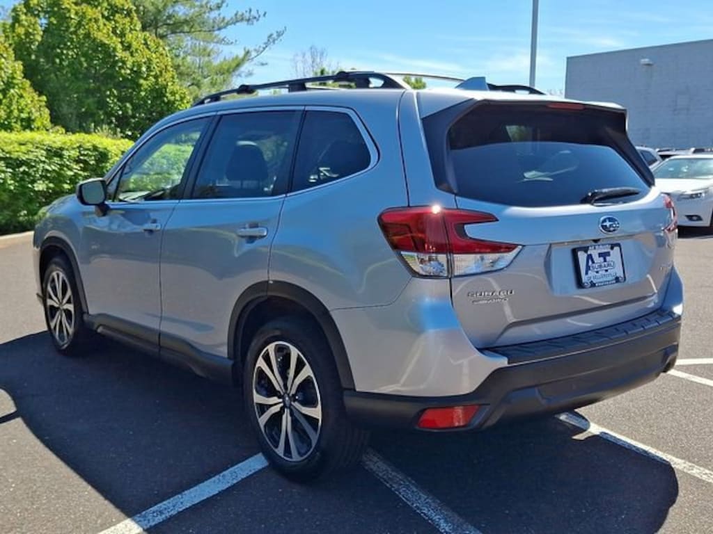 Used 2022 Subaru Forester Limited SUV