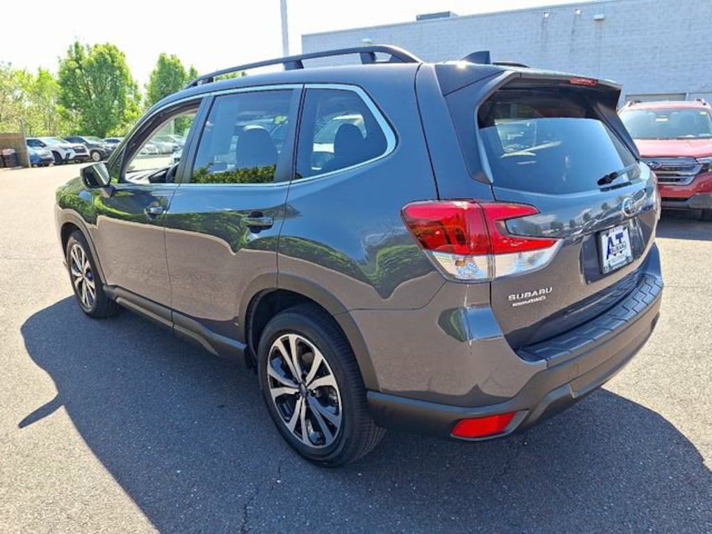 Used 2024 Subaru Forester Limited SUV