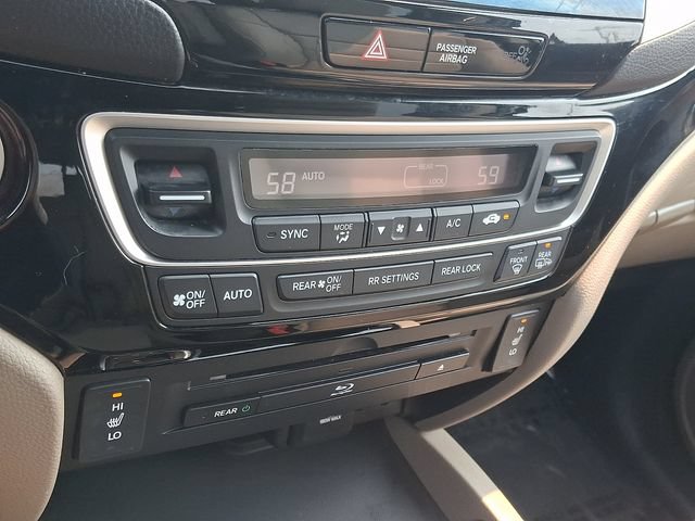 2016 Honda Pilot Touring - Photo 19