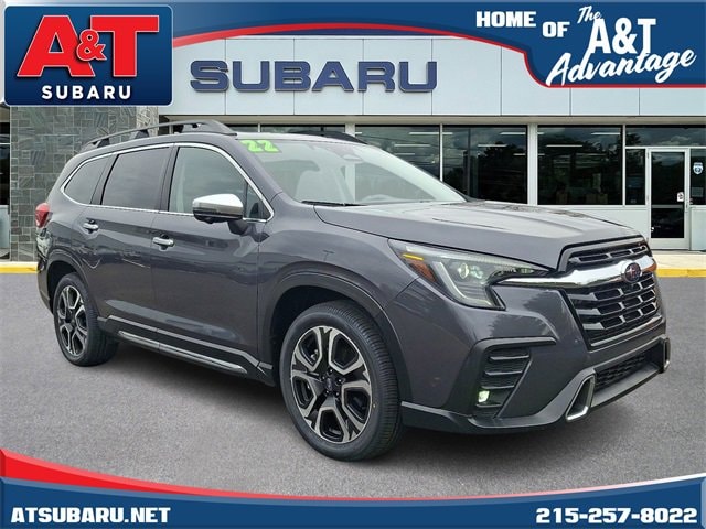 2023 Subaru Ascent Touring's photo
