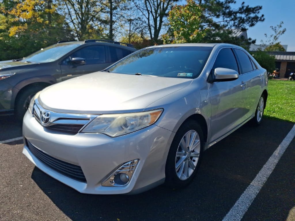 Used 2013 Toyota Camry XLE Sedan