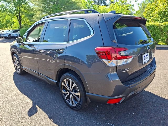 2023 Subaru Forester Limited - Photo 4