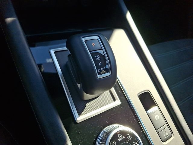 2024 Mitsubishi Outlander SE - Photo 14