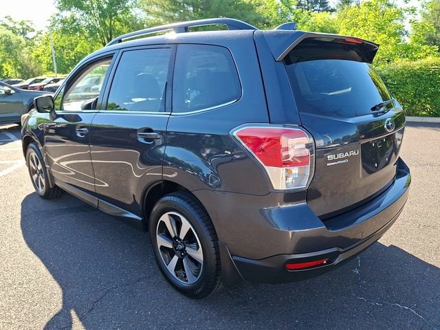2018 Subaru Forester Limited - Photo 4