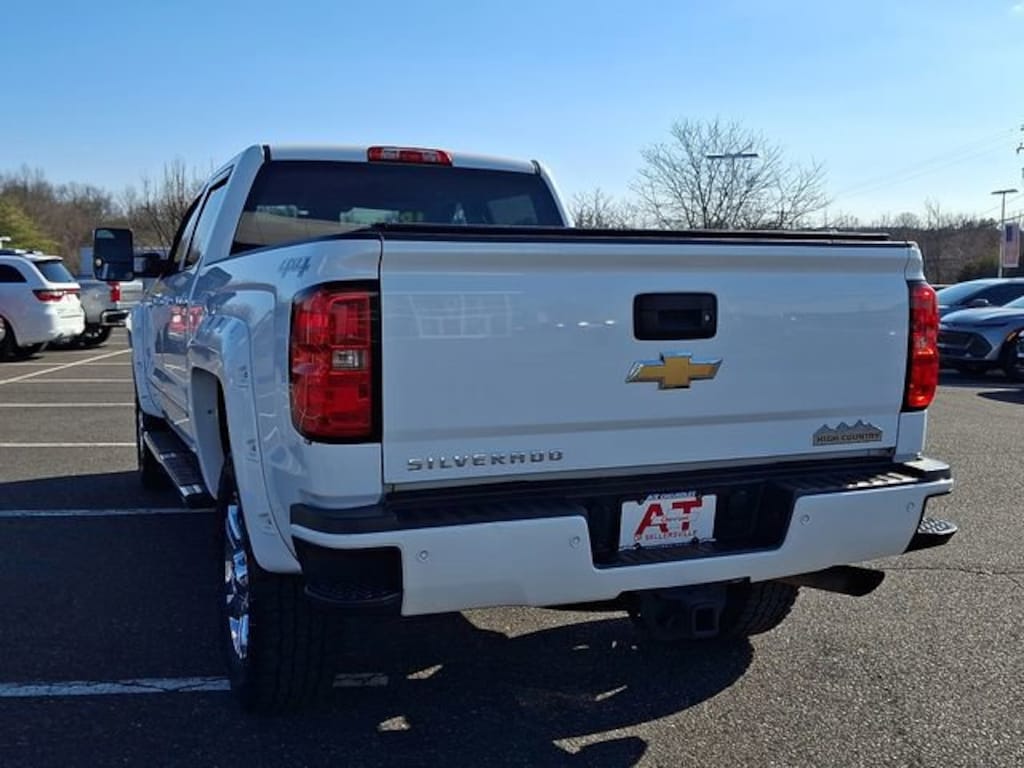 Used 2016 Chevrolet Silverado 2500 HD High Country Truck