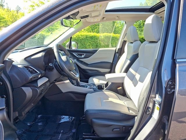 2023 Subaru Forester Limited - Photo 13