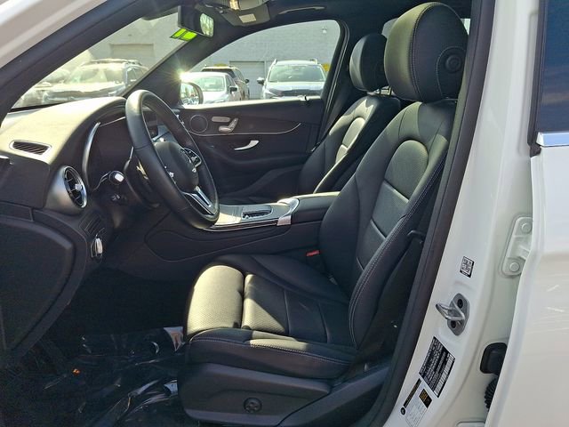 2021 Mercedes-Benz GLC GLC300 - Photo 13