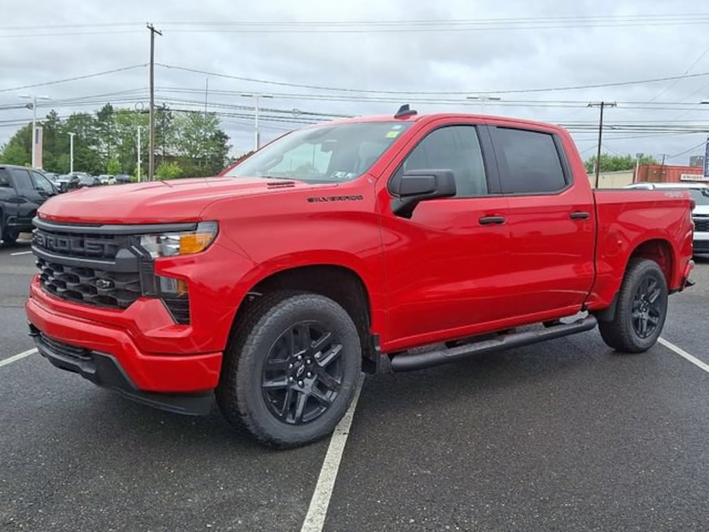 New 2025 Chevrolet Silverado 1500 Custom Truck
