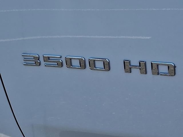 2025 Chevrolet Silverado 3500 HD Work Truck - Photo 11