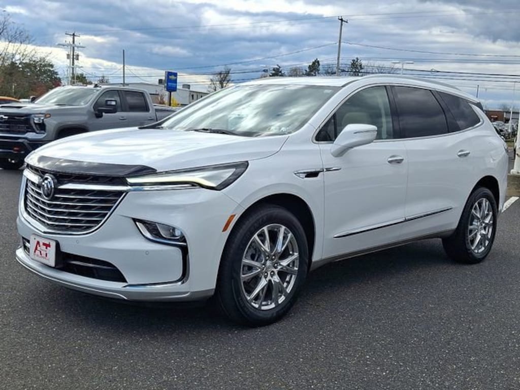 Certified 2022 Buick Enclave Essence SUV
