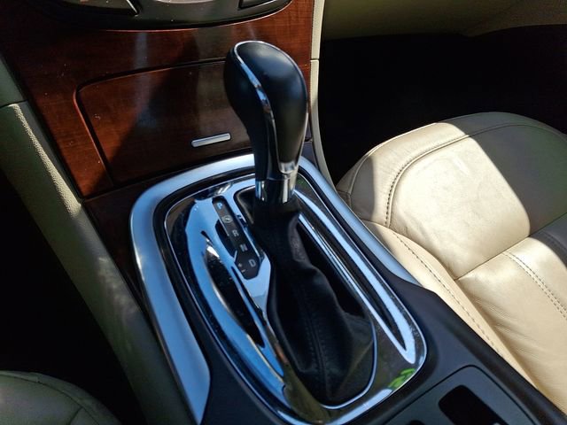2015 Buick Regal Base - Photo 15