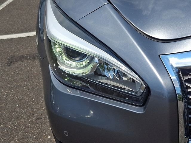 2018 INFINITI Q70 LUXE - Photo 9