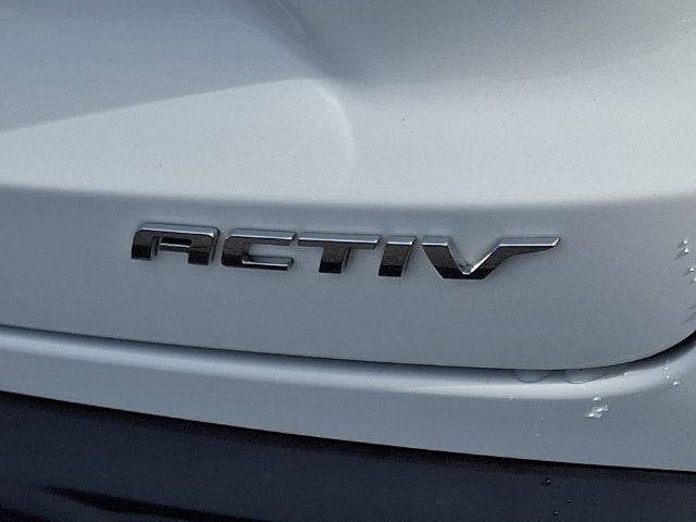 2024 Chevrolet Trax Activ - Photo 31