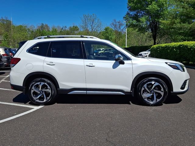 2024 Subaru Forester Touring - Photo 7