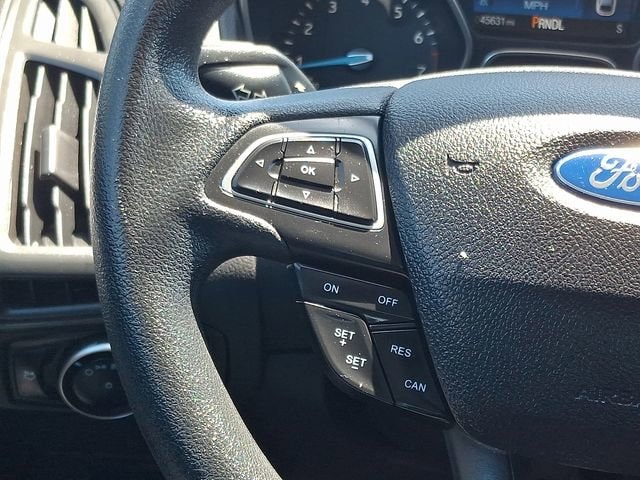 2015 Ford Focus SE - Photo 21