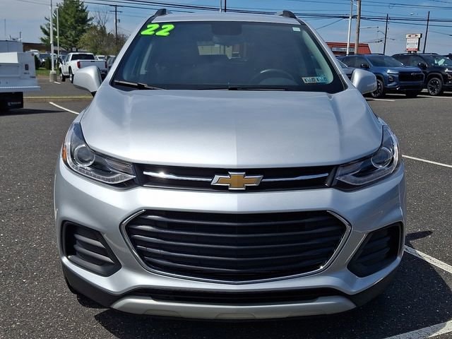 Used 2022 Chevrolet Trax LT with VIN KL7CJPSM0NB560757 for sale in Sellersville, PA