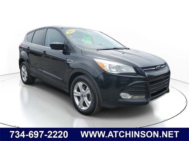 Used 2014 Ford Escape SE with VIN 1FMCU0GX9EUA60701 for sale in Belleville, MI