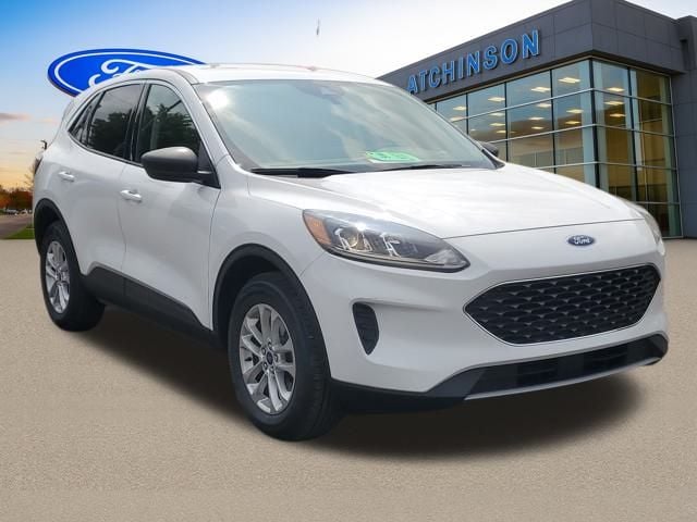 Certified 2022 Ford Escape SE with VIN 1FMCU9G66NUA33953 for sale in Belleville, MI