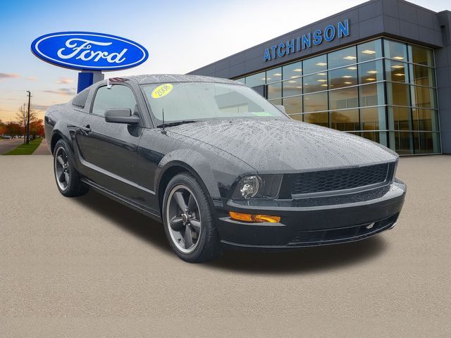 Used 2008 Ford Mustang GT Premium with VIN 1ZVHT82HX85167859 for sale in Belleville, MI