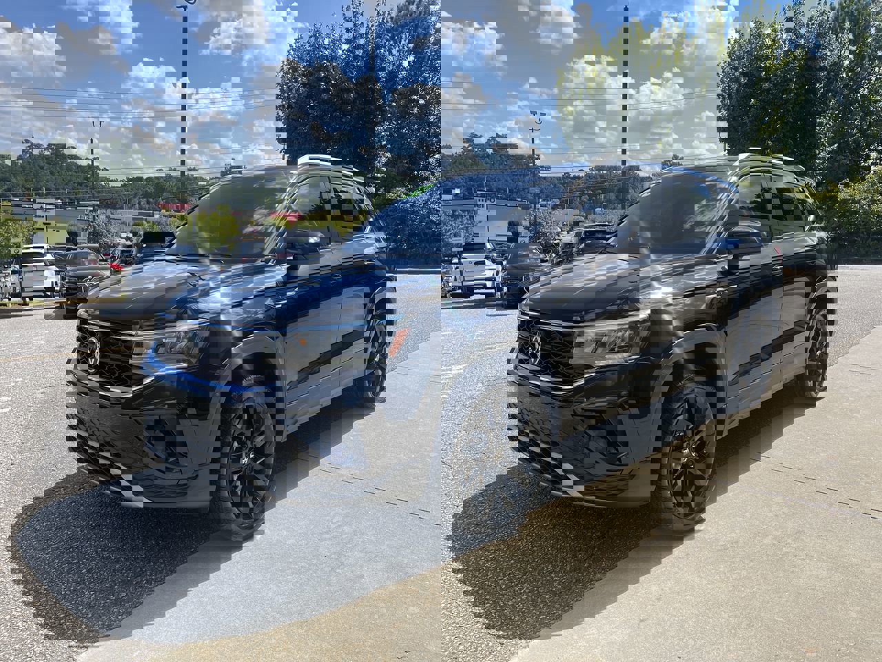 2023 Volkswagen Taos SE photo 2