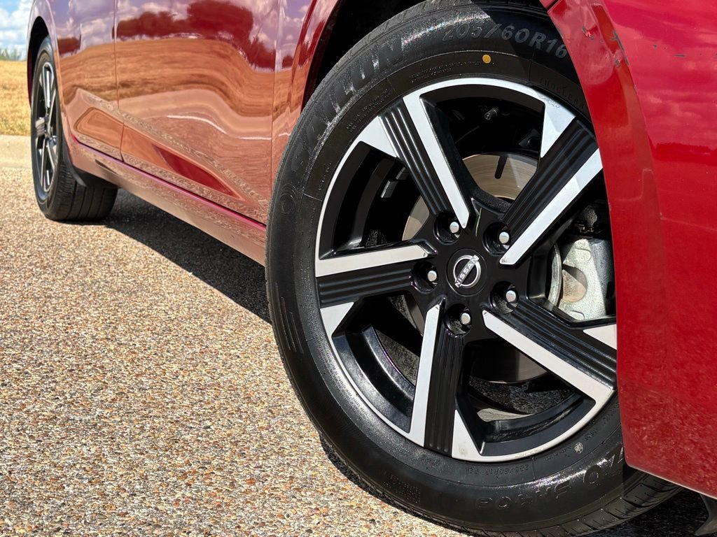 2024 Nissan Sentra SV photo 2