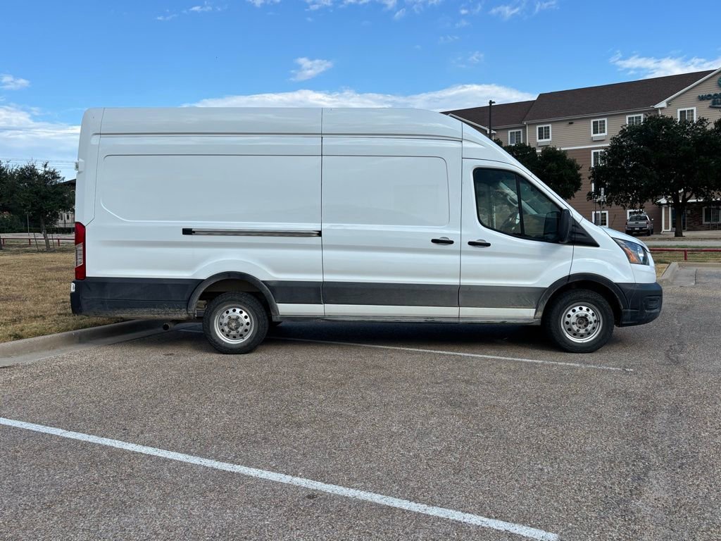 2023 Ford Transit photo 4