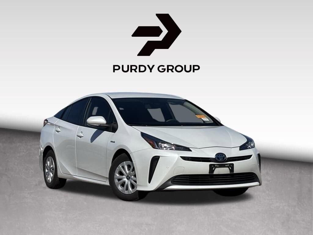 Used 2022 Toyota Prius LE Hatchback