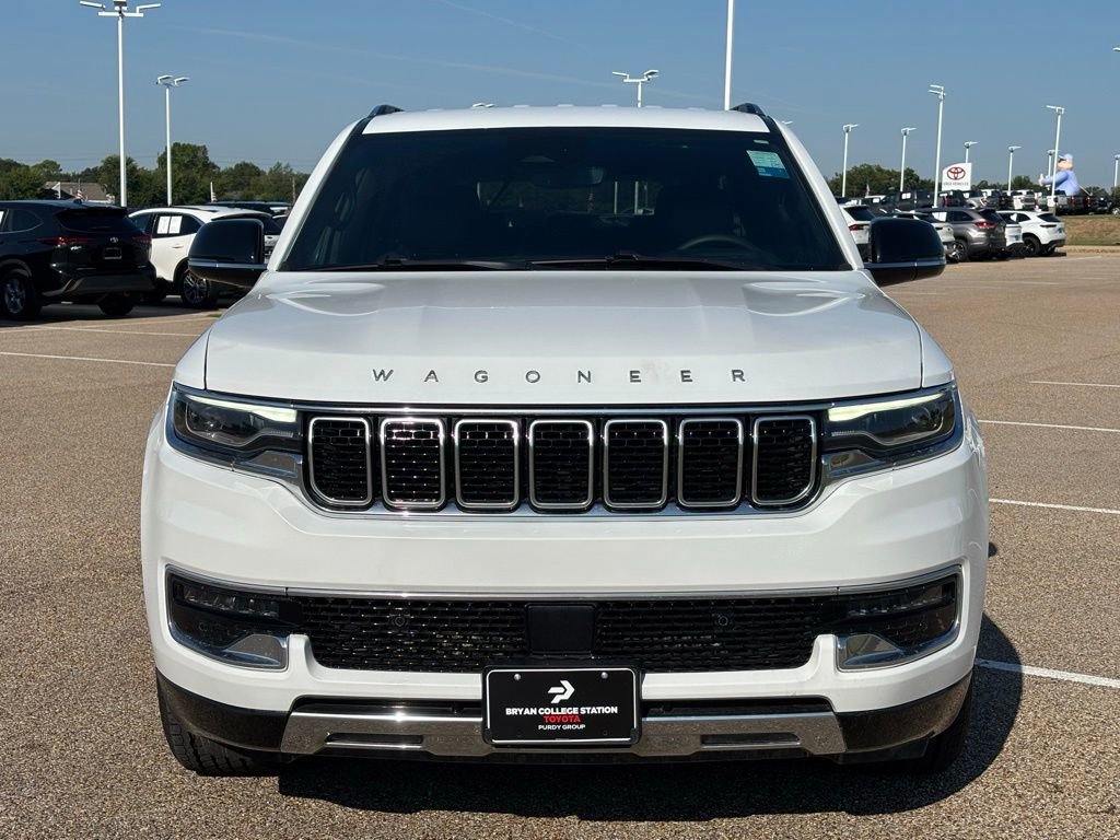 2024 Jeep Wagoneer L Series III photo 3